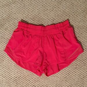 lululemon hotty hot shorts, size 4